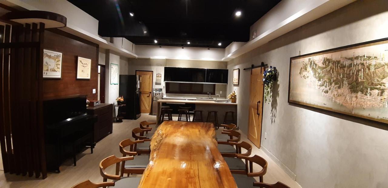 藏風民宿the Wind Guesthouse 2022 ไถหนาน ภายนอก รูปภาพ