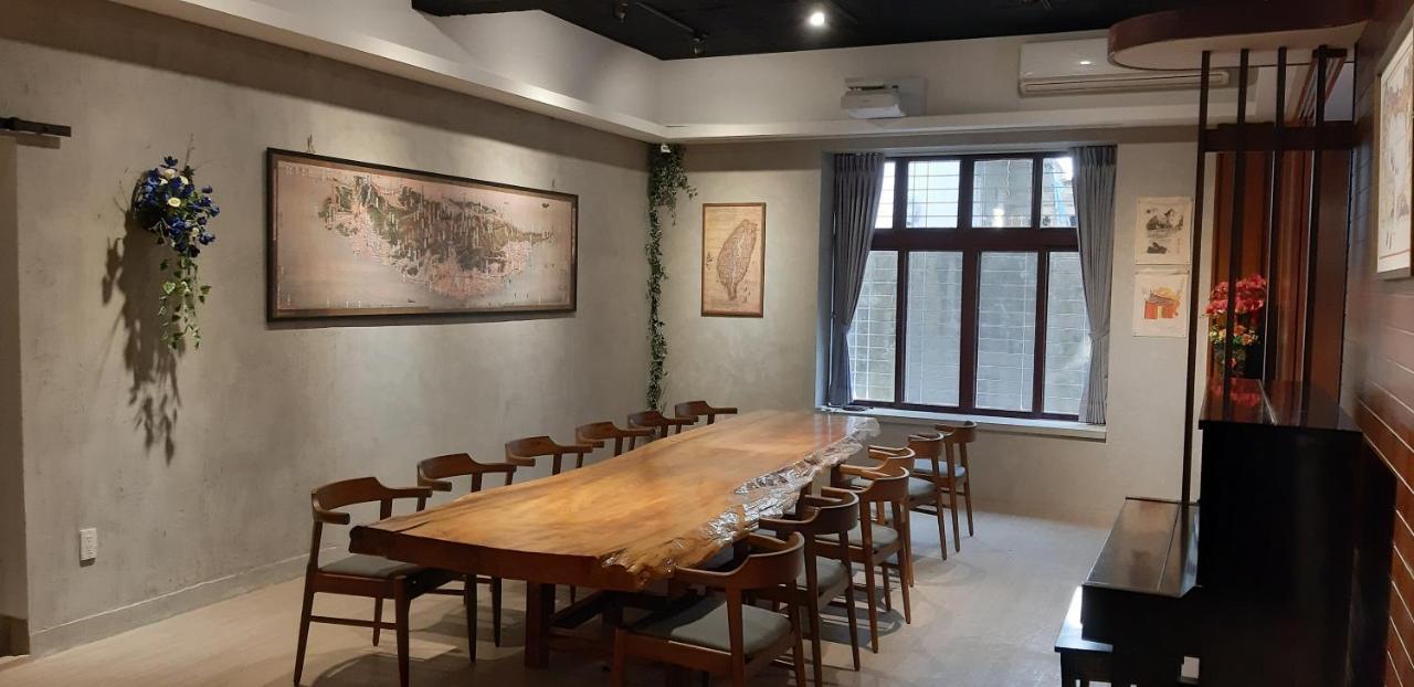 藏風民宿the Wind Guesthouse 2022 ไถหนาน ภายนอก รูปภาพ