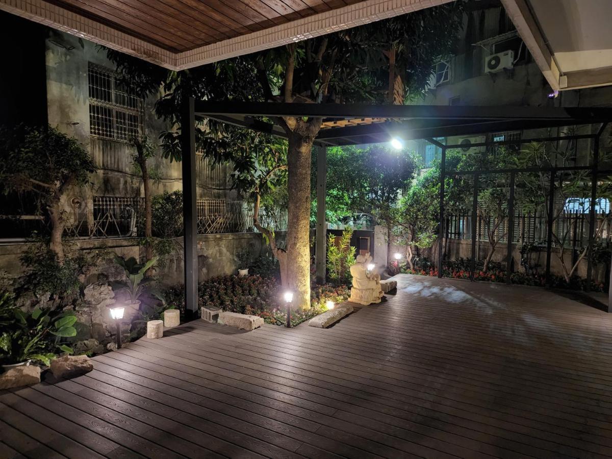 藏風民宿the Wind Guesthouse 2022 ไถหนาน ภายนอก รูปภาพ
