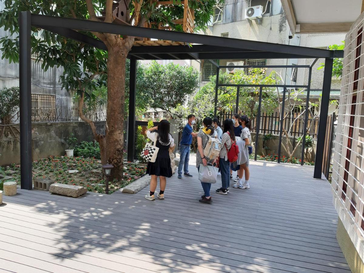 藏風民宿the Wind Guesthouse 2022 ไถหนาน ภายนอก รูปภาพ